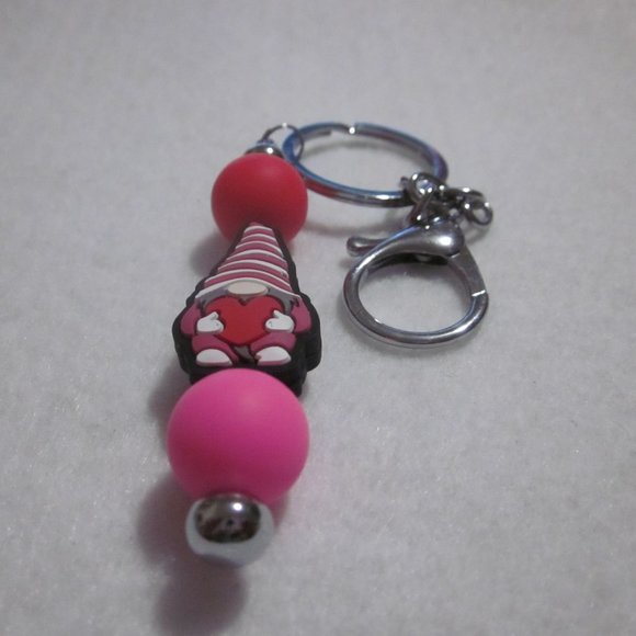 Red and Pink Gnome Keychain / Bag Charm / Valentine Keychain. - Picture 3 of 3